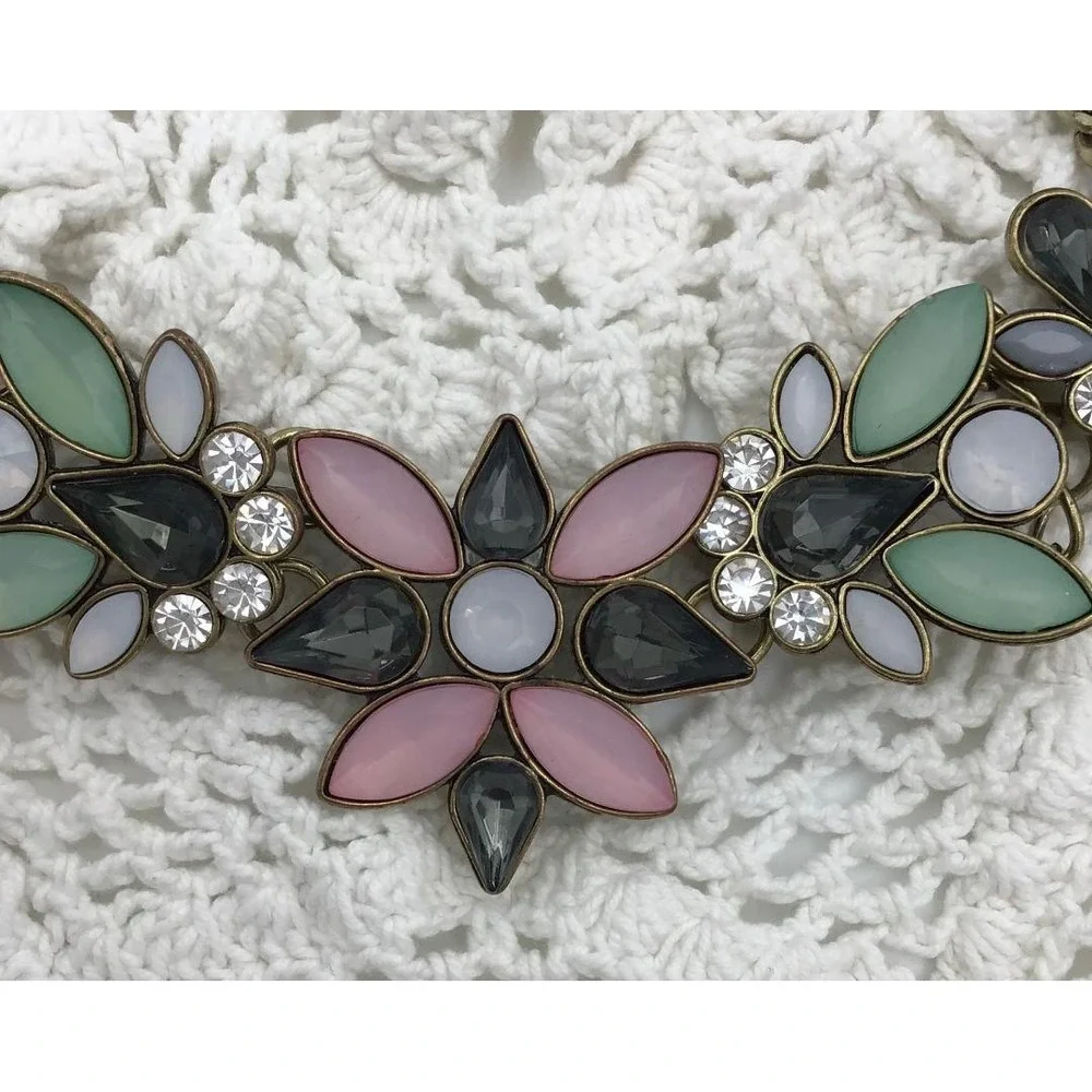 VTG Brass Floral Chunky Bib Statement Rhinestone Bold Boho Whimsical Curb Chain